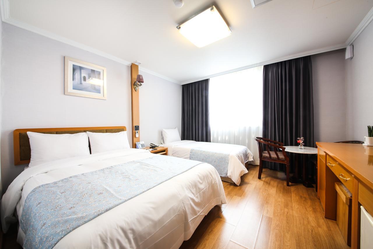 Gwangalli Utopia Tourist Hotel Busan Exterior photo